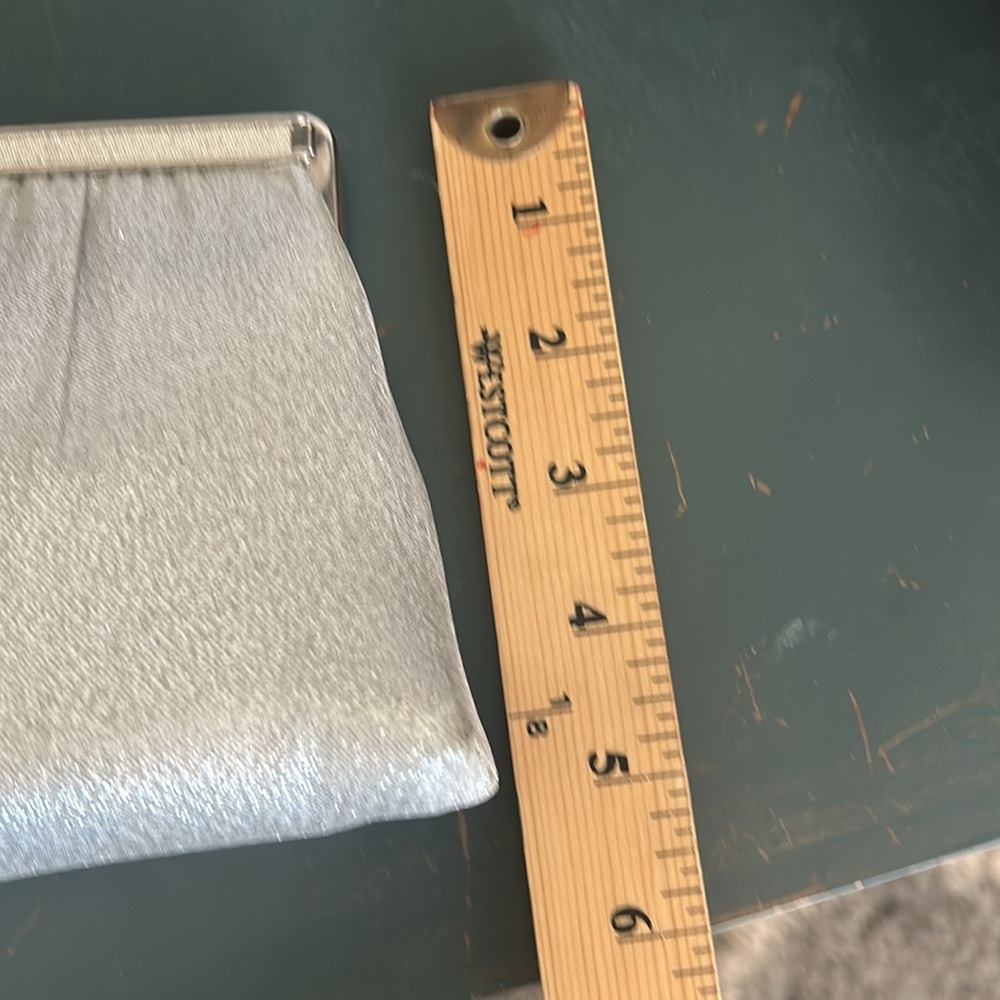 Vintage 60’s Ande’ Silver Sparkle Purse with Chain Strap - Picture 8 of 8